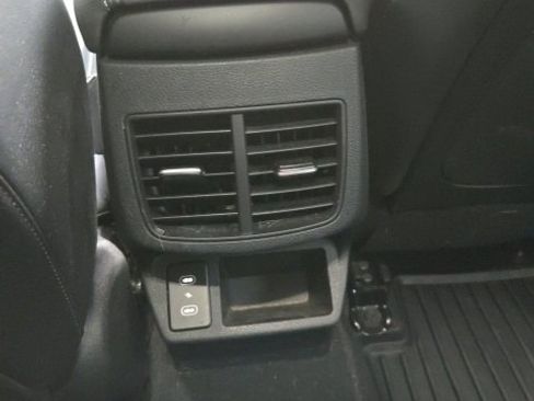 Used 2024 Kia Seltos SX image 18