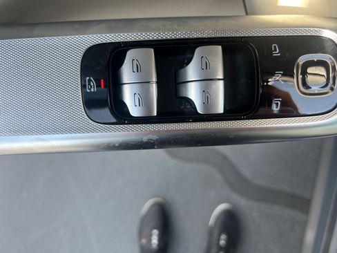 Certified 2026 Mercedes-Benz GLC 300 4MATIC image 15