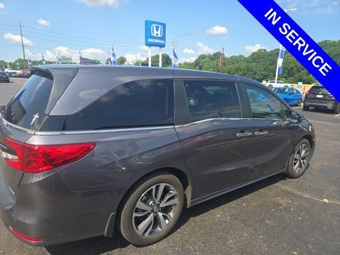 Used 2024 Honda Odyssey Touring image 4