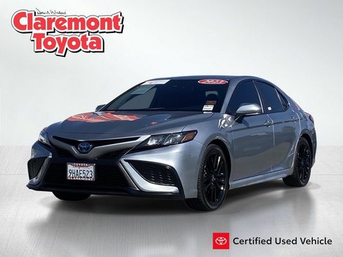 Certified 2023 Toyota Camry SE w/ Cold Weather Package FWD image 1