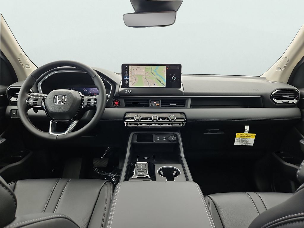 New 2026 Honda Pilot Touring image 9