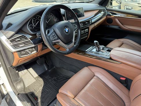 Used 2018 BMW X5 xDrive40e AWD/4WD image 16