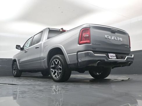 Used 2025 RAM 1500 Laramie AWD/4WD image 41