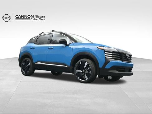 New 2026 Nissan Kicks SR w/ Cold Weather Package FWD image 30