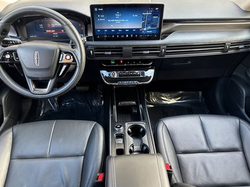 Used 2025 Lincoln Corsair Grand Touring w/ Equipment Group 301A image 13