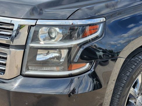 Used 2019 Chevrolet Tahoe Premier RWD image 7