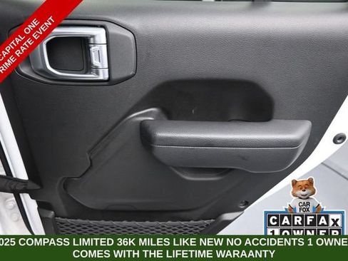Used 2024 Jeep Wrangler Unlimited w/ Convenience Group AWD/4WD image 23