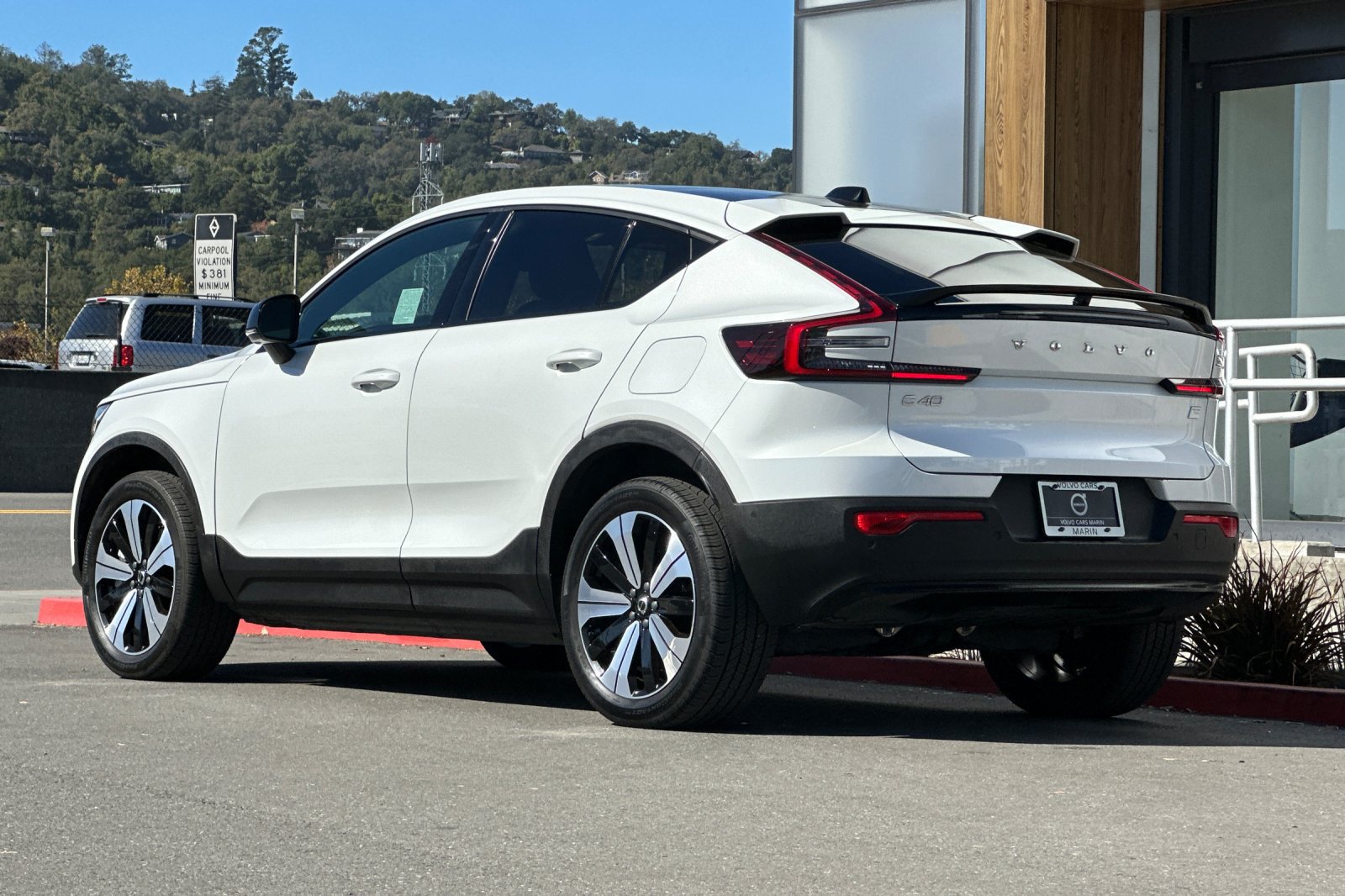 Certified 2023 Volvo C40 P8 Recharge Plus w/ Protection Package Premier AWD/4WD image 7