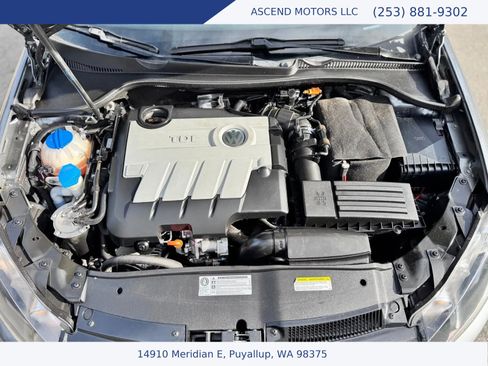 Used 2013 Volkswagen Jetta TDI image 16