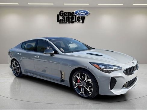 Used 2020 Kia Stinger GT2 AWD/4WD image 11