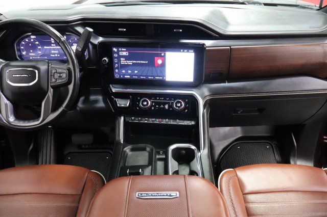 Used 2024 GMC Sierra 2500 Denali Ultimate AWD/4WD image 7