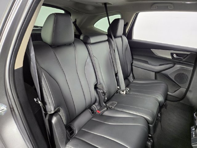 Used 2024 Acura MDX FWD image 17