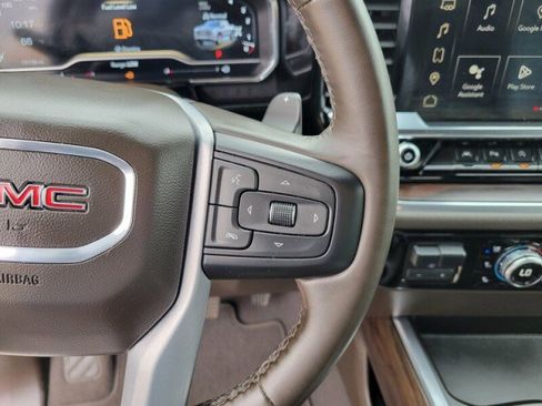 Used 2023 GMC Sierra 1500 SLT w/ SLT Premium Plus Package image 17