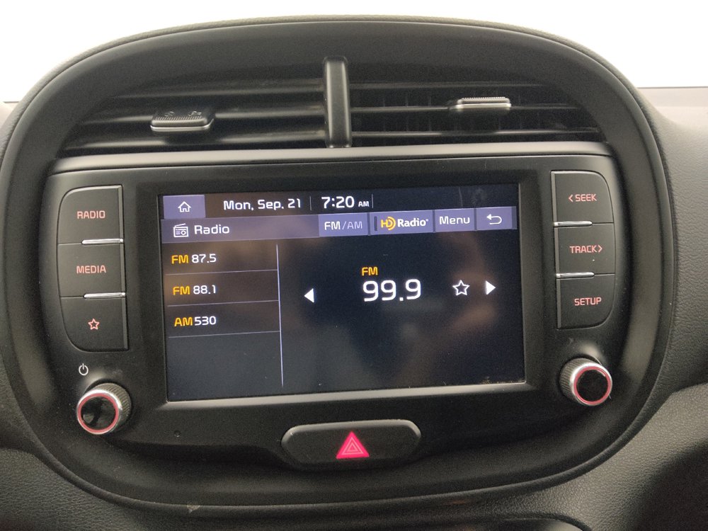 Used 2022 Kia Soul LX w/ Technology Package FWD image 25