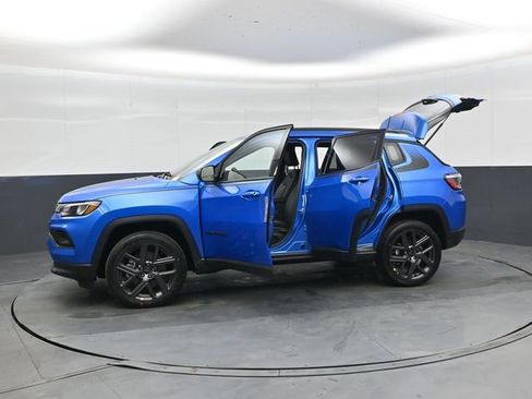 New 2026 Jeep Compass Latitude AWD/4WD image 49