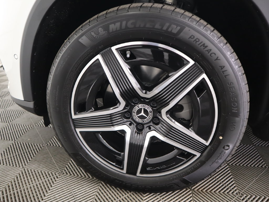 Certified 2026 Mercedes-Benz GLC 300 image 31