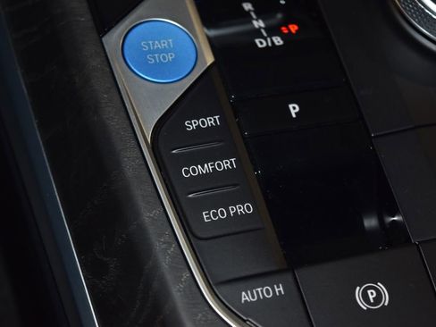 Certified 2024 BMW i4 xDrive40i w/ Premium Package image 15