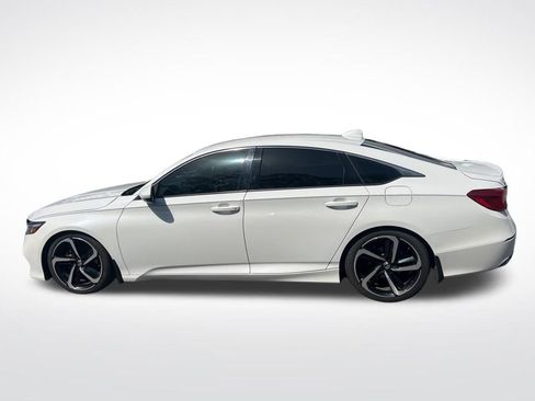 Used 2018 Honda Accord Sport image 8