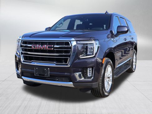 Used 2024 GMC Yukon SLT image 3