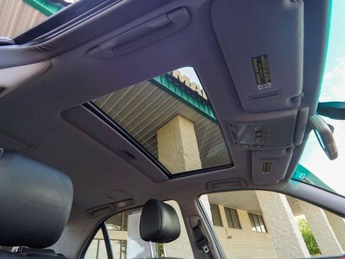 Used 2006 Lexus LS 430 w/ Modern Luxury Pkg RWD image 30