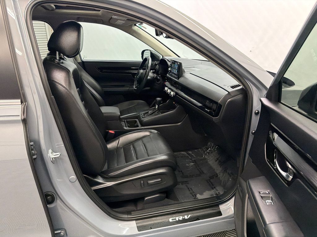 Used 2023 Honda CR-V EX-L image 15