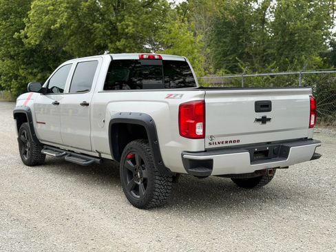 Used 2017 Chevrolet Silverado 1500 LTZ Z71 w/ Redline Edition AWD/4WD image 7