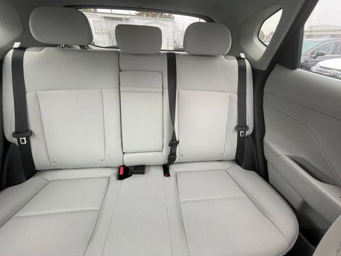 Used 2025 Hyundai Kona SEL image 31