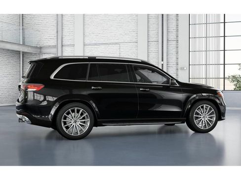 New 2026 Mercedes-Benz GLS 580 4MATIC image 18