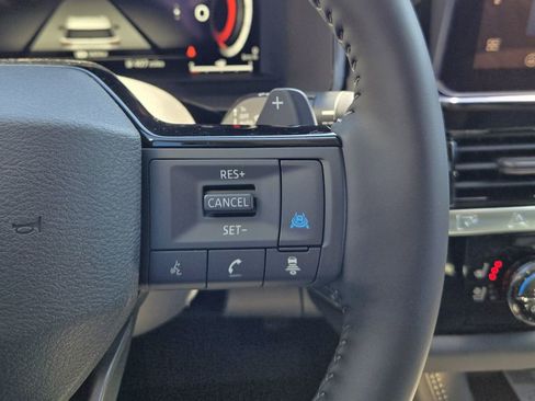 New 2026 Nissan Pathfinder Platinum image 23