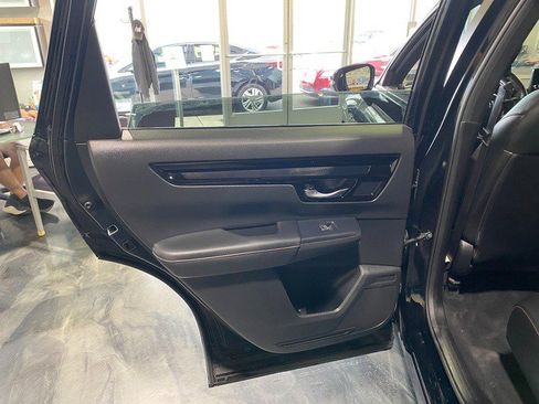 Used 2023 Honda CR-V Sport Touring image 12