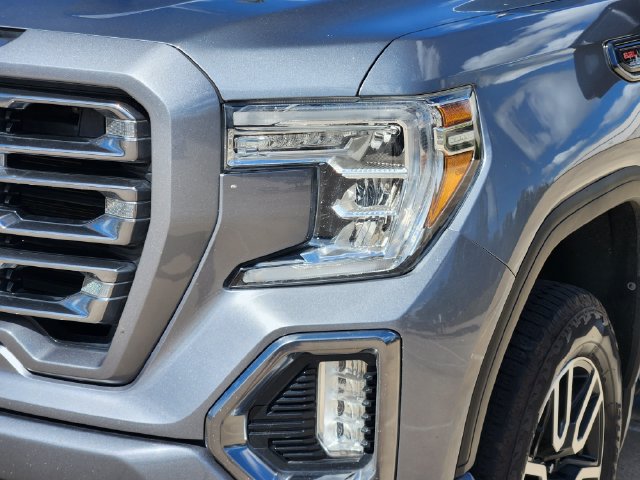 Used 2020 GMC Sierra 1500 AT4 w/ AT4 Premium Package AWD/4WD image 9