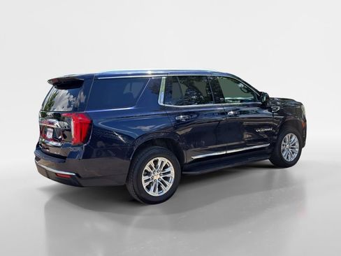 Used 2024 GMC Yukon SLT AWD/4WD image 5