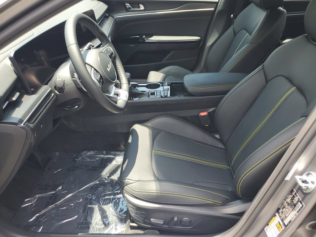 New 2026 Kia K5 GT w/ GT1 Package FWD image 5