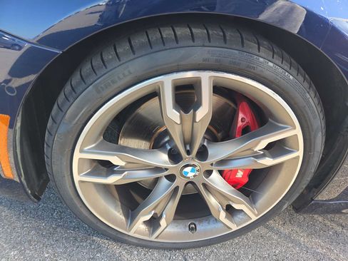 Used 2023 BMW M550i xDrive w/ Dynamic Handling Package AWD/4WD image 8