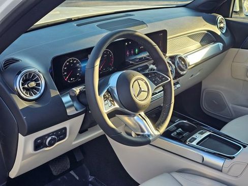 New 2026 Mercedes-Benz GLB 250 4MATIC image 14