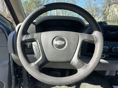 Used 2010 Chevrolet Silverado 1500 W/T image 7