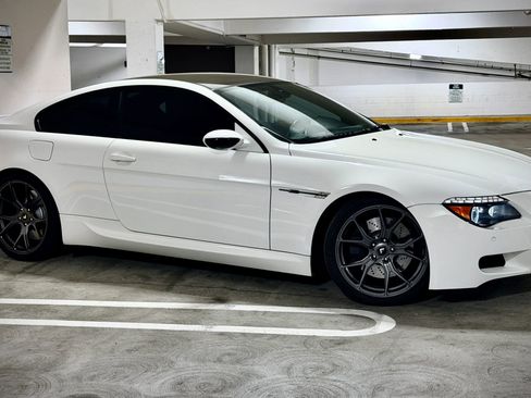Used 2007 BMW M6 Coupe RWD image 1