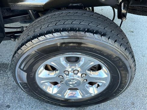Used 2024 RAM 2500 Big Horn image 24