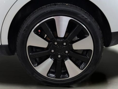 Used 2017 Kia Soul + w/ Designer's Package FWD image 28
