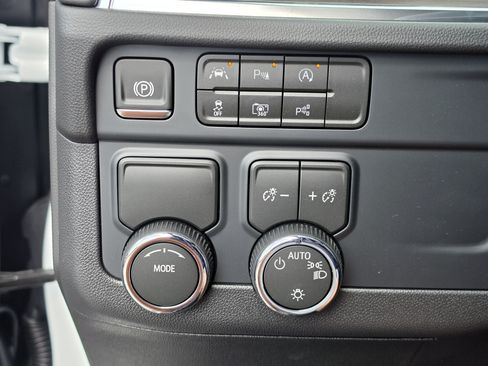 New 2026 Chevrolet Tahoe LS RWD image 31