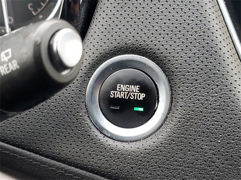 Certified 2021 Cadillac XT5 Luxury image 24