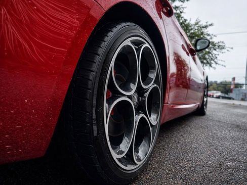 Used 2023 Alfa Romeo Giulia Veloce image 26