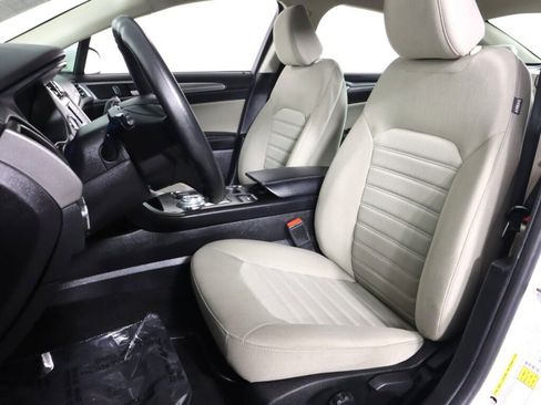 Used 2020 Ford Fusion S FWD image 28