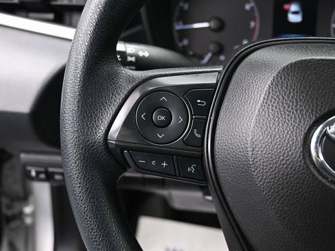 Used 2024 Toyota Corolla LE w/ LE Convenience Package image 18