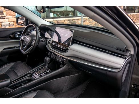 Used 2022 Jeep Compass Limited w/ Sun and Sound Group image 14