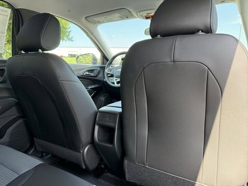 New 2025 Chevrolet Trax LT w/ Driver Confidence Package image 14