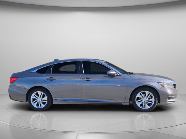 Used 2019 Honda Accord LX image 9
