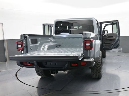 New 2026 Jeep Gladiator Rubicon w/ Steel Power Dome Hood Package AWD/4WD image 69