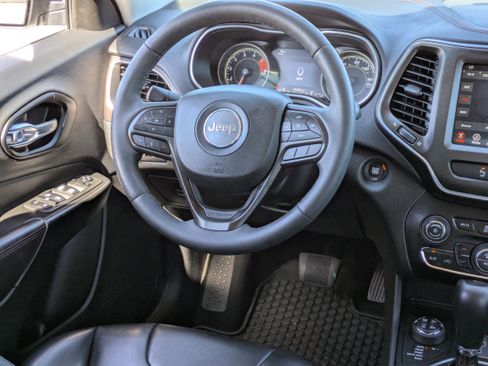 Used 2021 Jeep Cherokee Trailhawk w/ Trailer Tow Group image 15