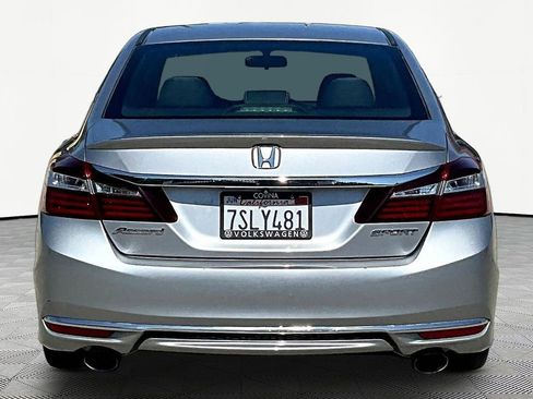 Used 2016 Honda Accord Sport image 5